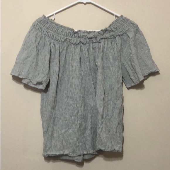 A new day off shoulder top - Picture 5 of 6